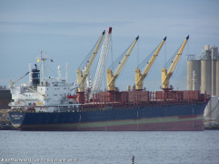 584812